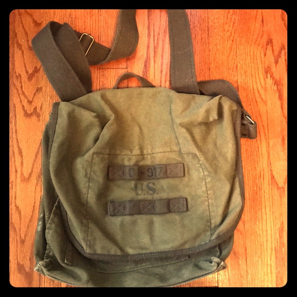 Classic Military style messenger bag